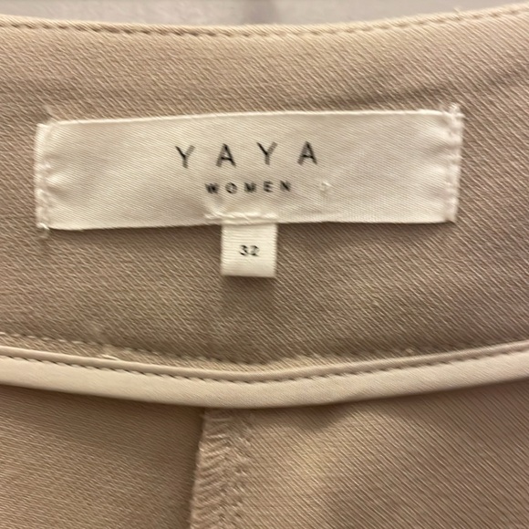 NWOT! New! Beige high waisted pleated Yaya trousers - Picture 9 of 9